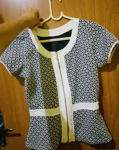 Blusa feminina xadrez Cea 