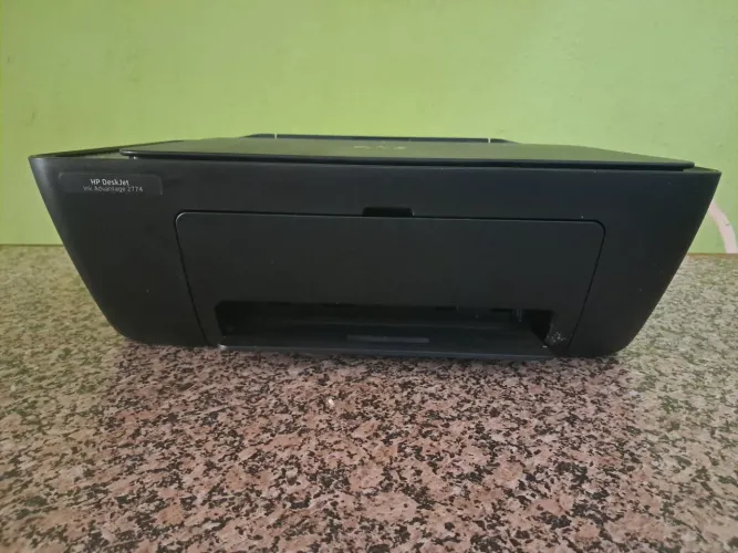 Impressora HP Deskjet 2774 usada