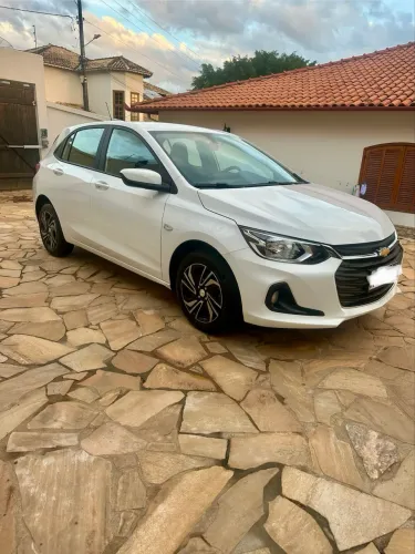 Chevrolet Onix Hatch LT 1.0 12V Flex Mec. 4P 2025
