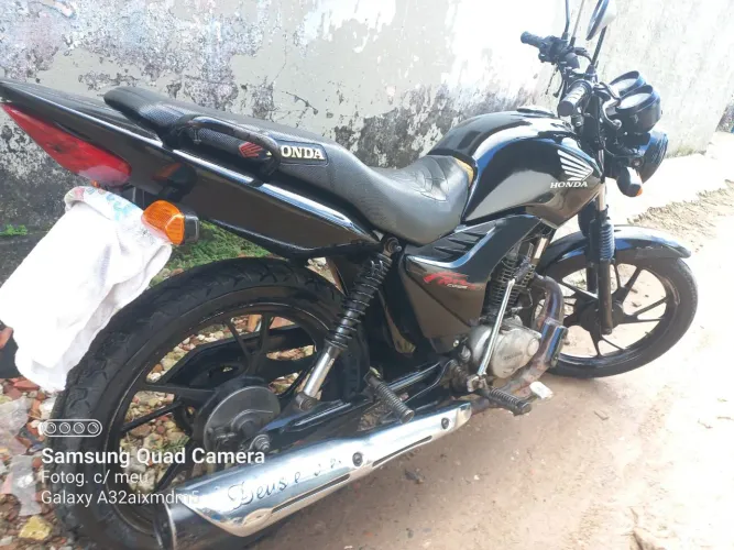 Honda FAN ano 2012