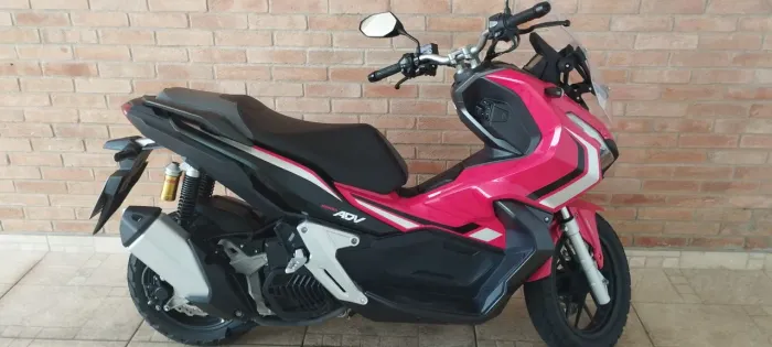 Honda ADV 150 