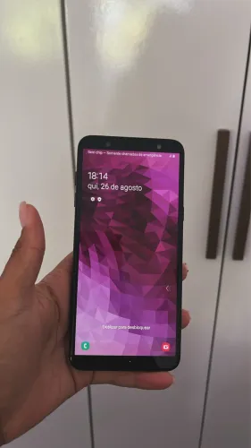 Celular barato J8 Samsung 