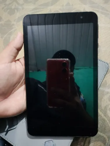 Tablet positivo em bom estado