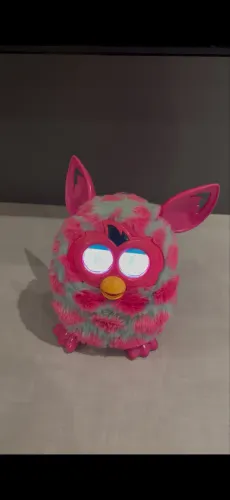 Furby usado em perfeito estado