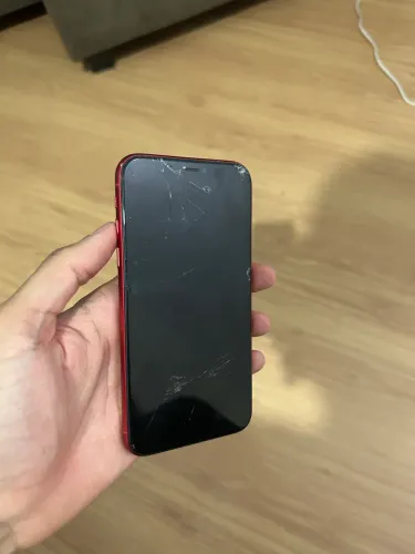 iPhone 11 de 128 GB Red