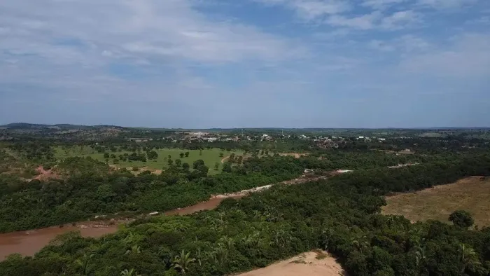 Imóvel rural no Setor Central em Baliza