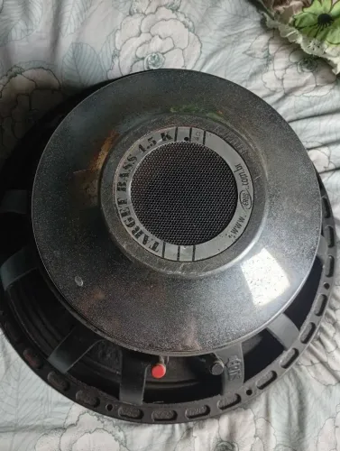 Carcaça Eros 4.5k 2250w RMS 400 reais