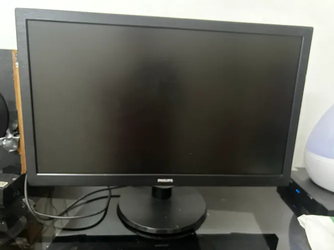 Monitor Phillips 27?