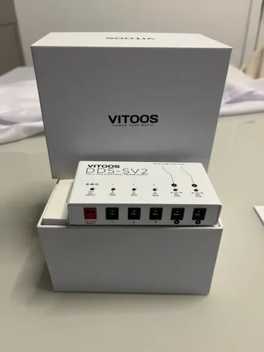 Fonte isolada Vitoos
