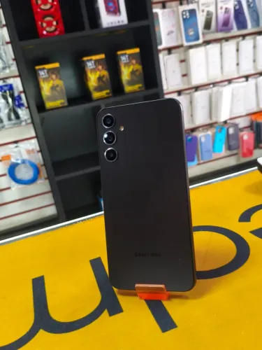 Samsung Galaxy A34 5G 128GB - Pequena Marca de Uso, Perfeito Funcionamento