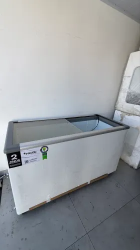 Freezer horizontal 503 litros Fricon tampa de vidro