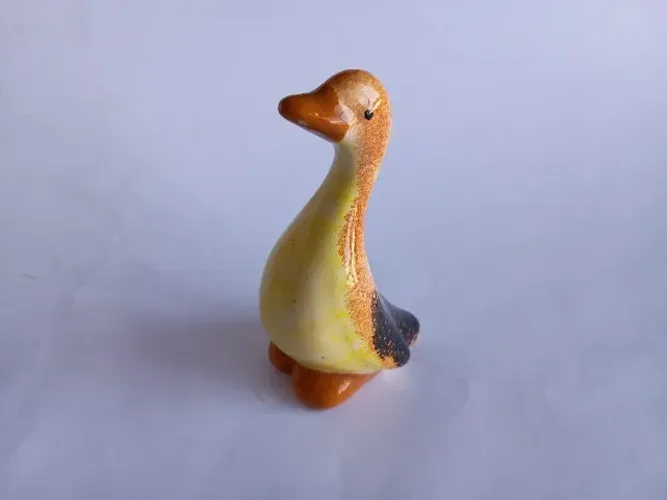 Pato em cerâmica antigo - 13,5cm altura