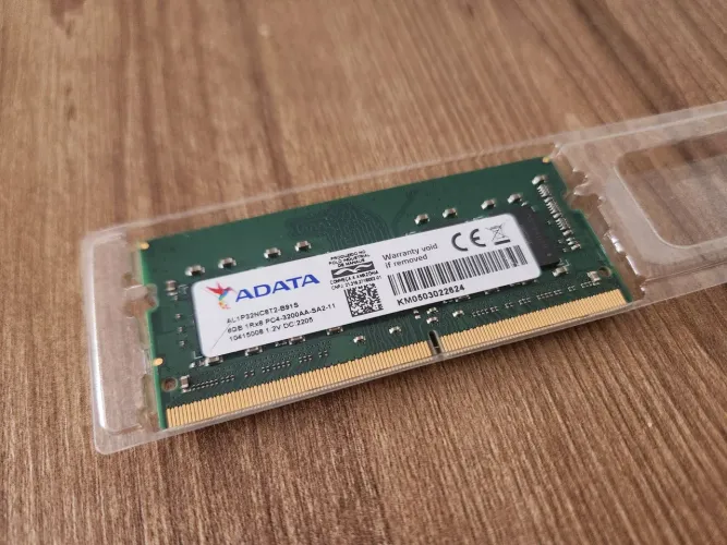 Memória RAM Adata 8GB 3200Mhz