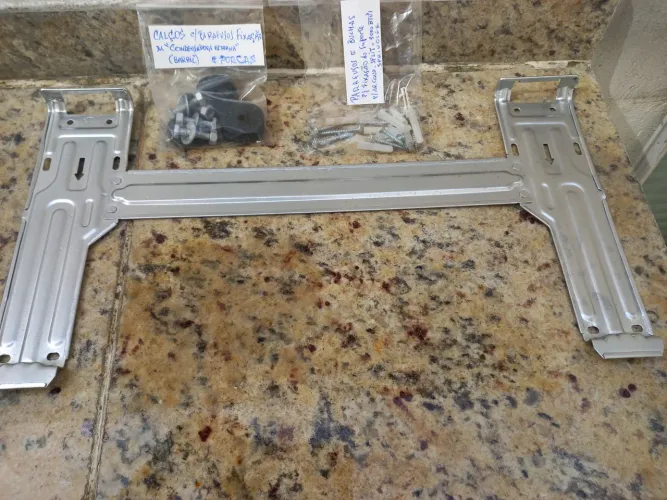 Suporte para fixar split
