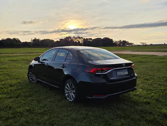 Toyota Corolla XEI 2.0 Flex 16V Aut. 2023