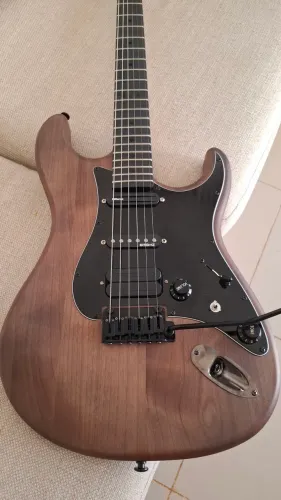 Guitarra Tagima JA3 - Juninho Afram - com upgrades gotoh