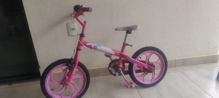 Vendo bicicleta da barbie
