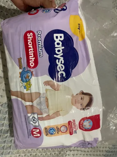 Fralda Babysec Premium Shortinho M (60 unidades)