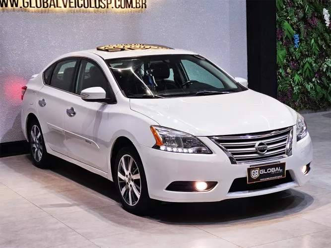 Nissan Sentra SL 2.0 16V CVT (flex) 2016