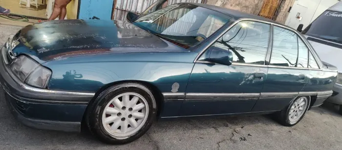 Chevrolet Omega GLS 2.2 / 2.0 (álcool) 1993