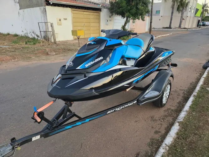 JET SKI SEADOO GTR 230