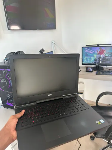 Notebook Gamer Dell Inspiron 15 7000 | i5 | 16GB RAM | GTX 1050 | Full HD