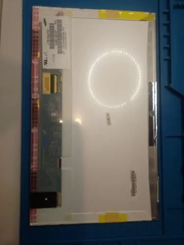 Tela Notebook 14 LED 40 Pinos - Samsung LTN140AT07 (Bom Estado / Não Testada)