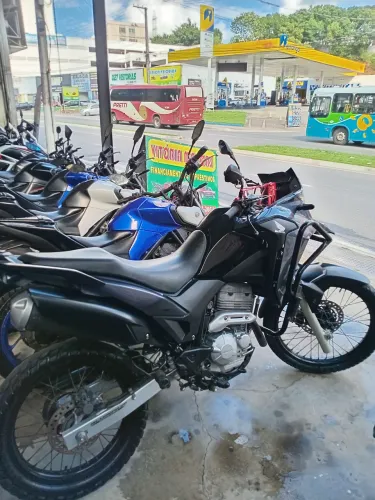 Honda Xre 300cc 2023 Vitória motors