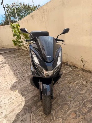 Honda PCX DLX ABS 2025 - Apenas 3.700 km | R$ 19.000