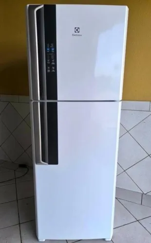 Vende geladeira fosfree Electrolux