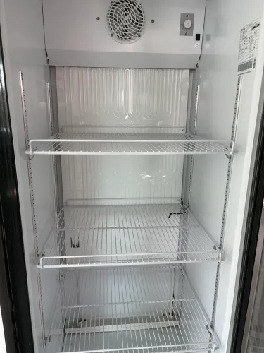 Vendo Expositor de Bebidas (cervejeira) Gelopar