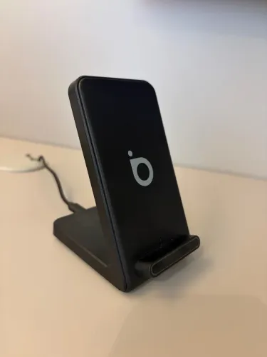 Carregador por indução Basike 15 W