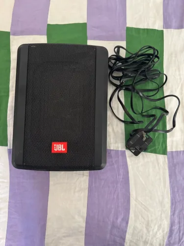 Subwoofer automotivo JBL SW68A-MS