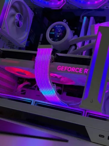 Placa de Video 4070 Galaxy EX 1 click OC Branca