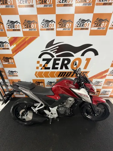 Cb Twister 300F Abs UnDono 1800km Estado de Agência
