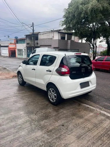 Fiat Mobi Easy 1.0 Fire Flex 5P. 2021