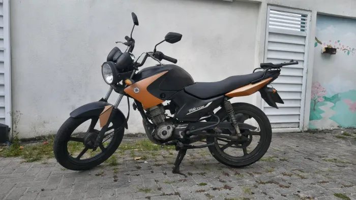 Factor 125cc 2012 com jogo de rodas