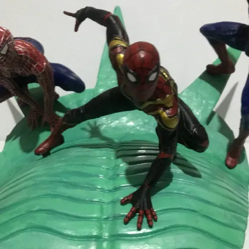 Action figure homem aranha sem volta para casa