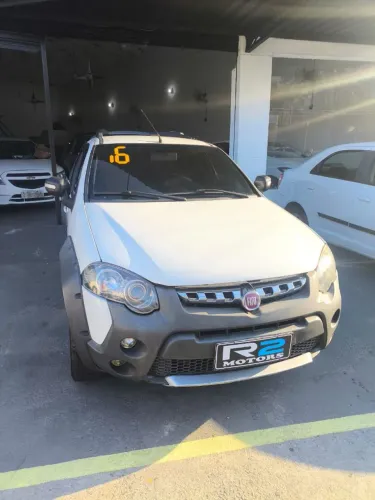 Fiat Palio Weekend Adventure Locker 1.8 Flex 2016