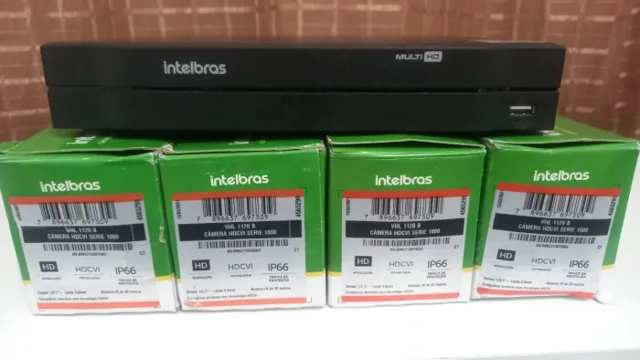 Kit 4 câmeras Bullet HDCVI lite 1 megapixel ,cftv,hd,osd,Dvr 8canais full hd 1080 interbra