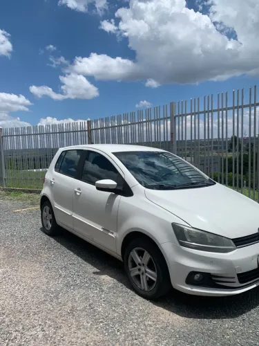 Volkswagen Fox Comfortline 1.6 Flex 8V 5P 2016