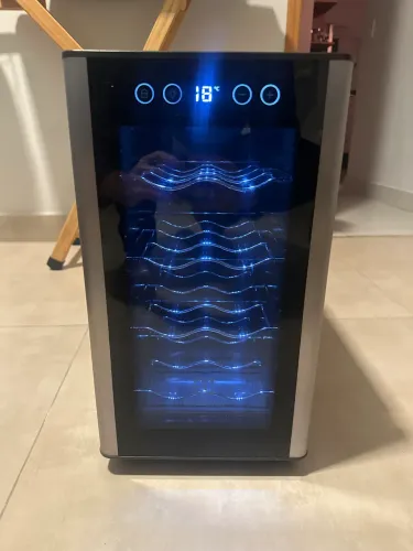 Adega Climatizada Electrolux 8 Garrafas - Excelente Estado