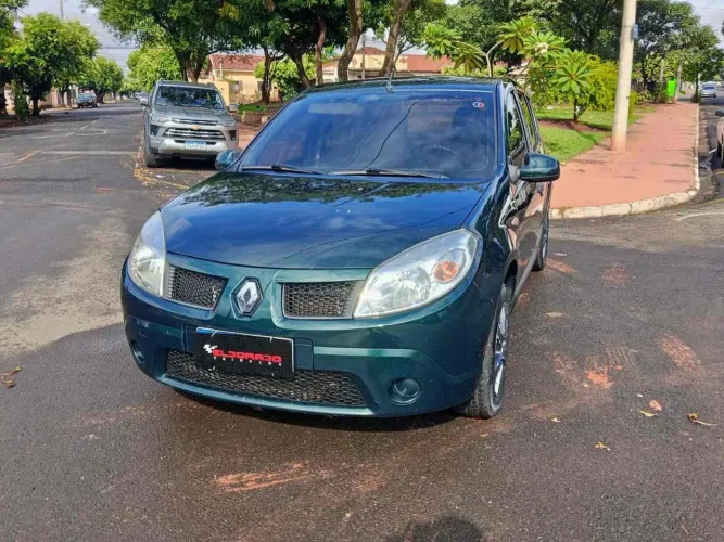 Renault Sandero Authentique Hi-power 1.0 16V 5P 2011