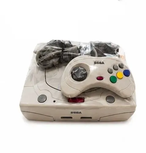 Sega Saturno japonês no plástico com jogo original!!
