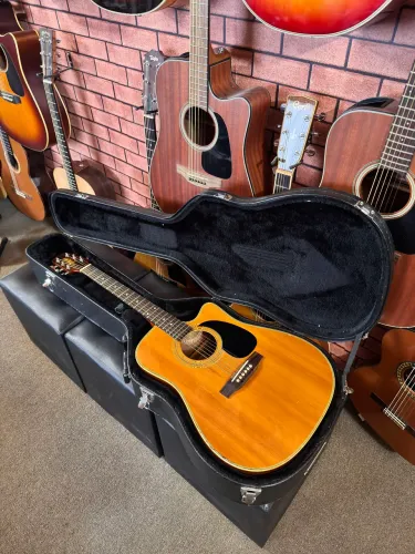 Violão Takamine coreano eg530c tk40 regulado ANALISO TROCAS