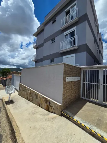 Excelente apartamento de 88m² á venda no bairro Santa Maria em Poços de Caldas MG.