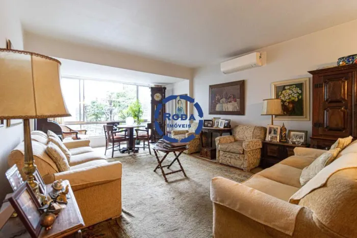 Apartamento à Venda de frente com 4 dormitórios 1 suite, vaga garagem demarcada - Gonzaga,