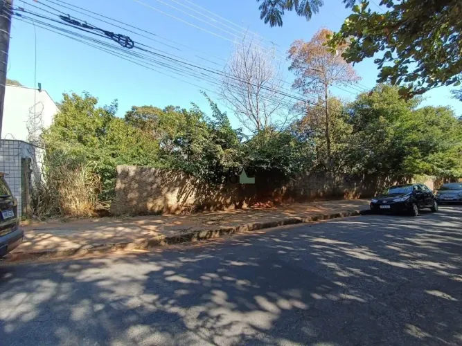 Lote à venda no Buritis - BH