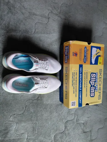 Tenis skechers tamanho 38
