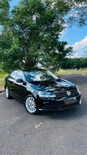 Volkswagen Jetta Comfortline 2.0 T.flex 8V 4P Tipt. 2015